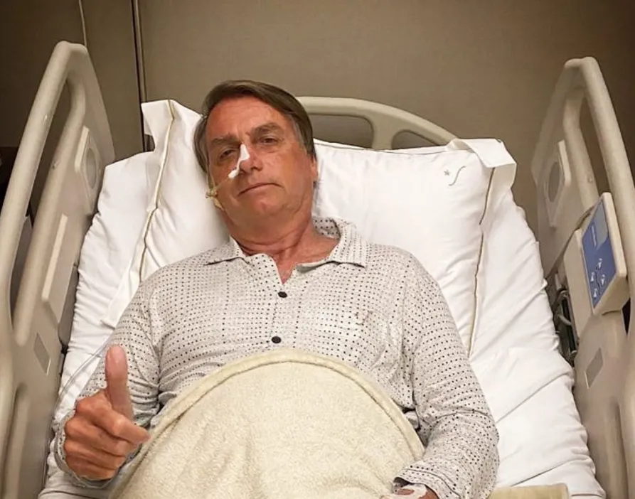 Imagem ilustrativa da imagem Crise intestinal pode acompanhar Bolsonaro por toda a vida, dizem médicos