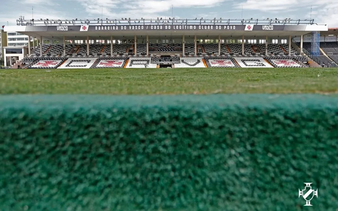 Imagem ilustrativa da imagem Vasco encerra parceria com Havan e fecha acordo com 2 novos patrocínios