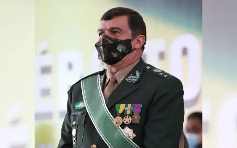 Imagem ilustrativa da imagem Covid: Exército condiciona volta de militares ao trabalho à vacinação