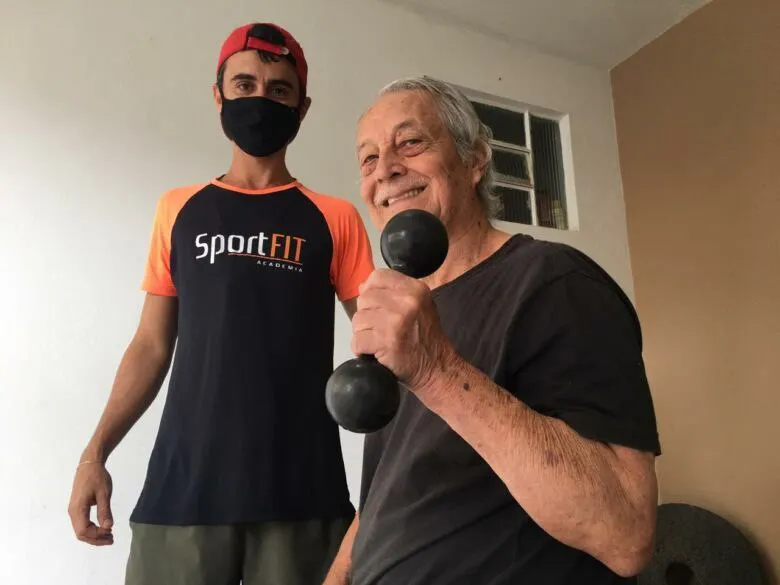 Imagem ilustrativa da imagem “Personal vovôs” para movimentar os idosos