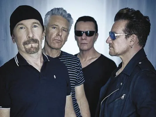 Imagem ilustrativa da imagem Bono diz ter vergonha de maioria das músicas do U2