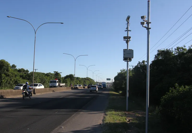 Câmeras foram instaladas na Rodovia da Sol, Barra do Jucu, Vila Velha. Outras cidades já estão com equipamento