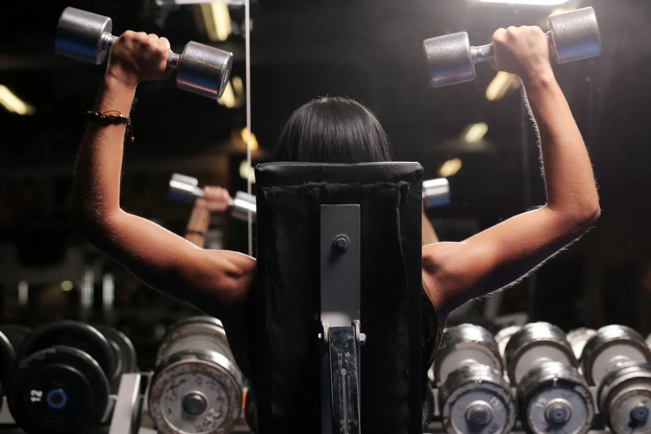 Imagem ilustrativa da imagem O que fazer primeiro: emagrecer ou ganhar massa muscular?