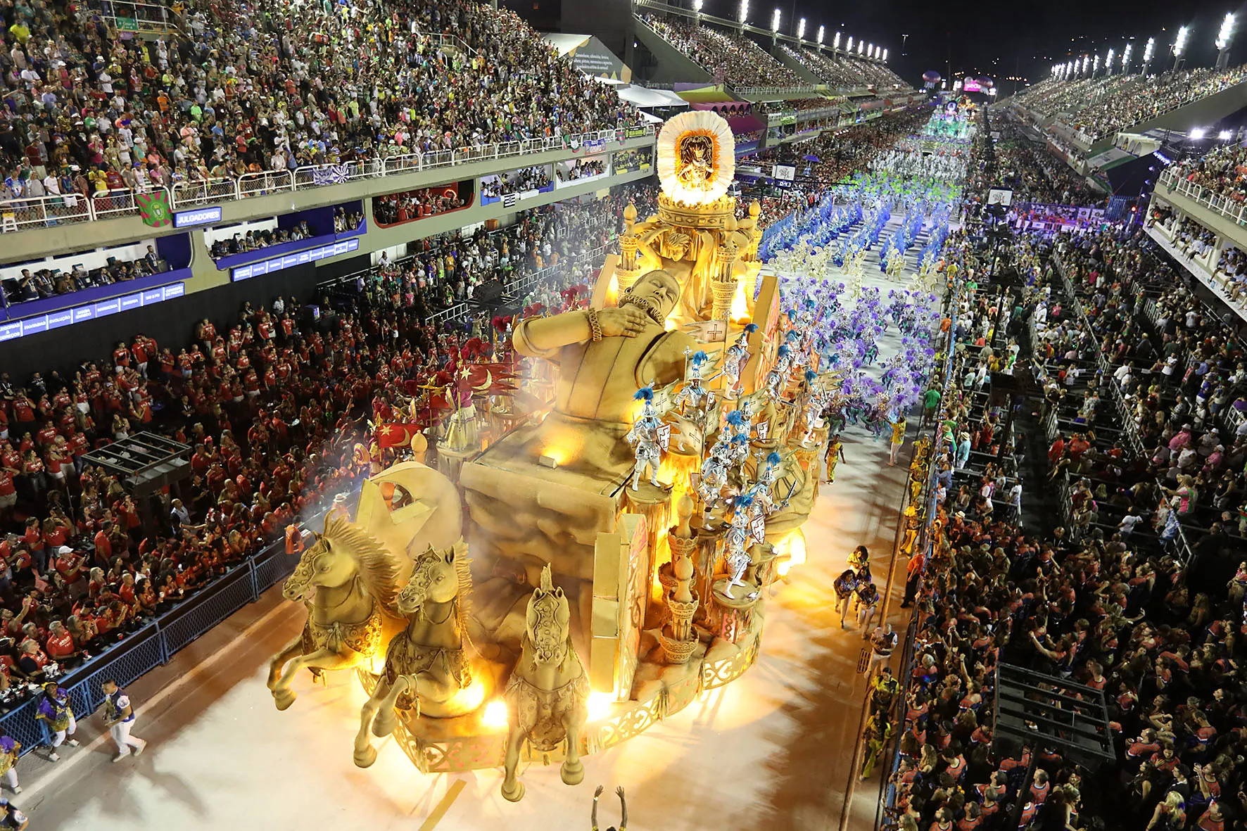 Imagem ilustrativa da imagem Cultura afro domina os sambas de enredo do Rio