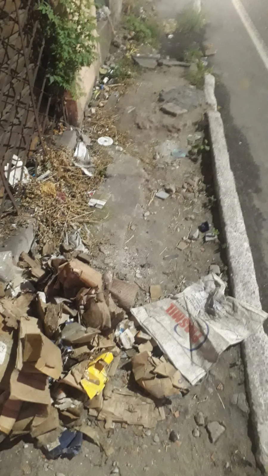 Imagem ilustrativa da imagem Insegurança diária em avenida