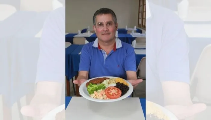 Ronne do Carmo Raimundo, dono do restaurante Exporão: alternativas