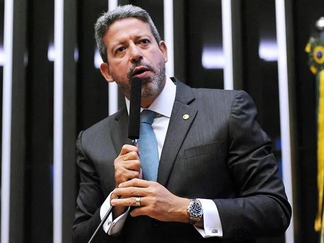 Imagem ilustrativa da imagem Discurso x realidade
