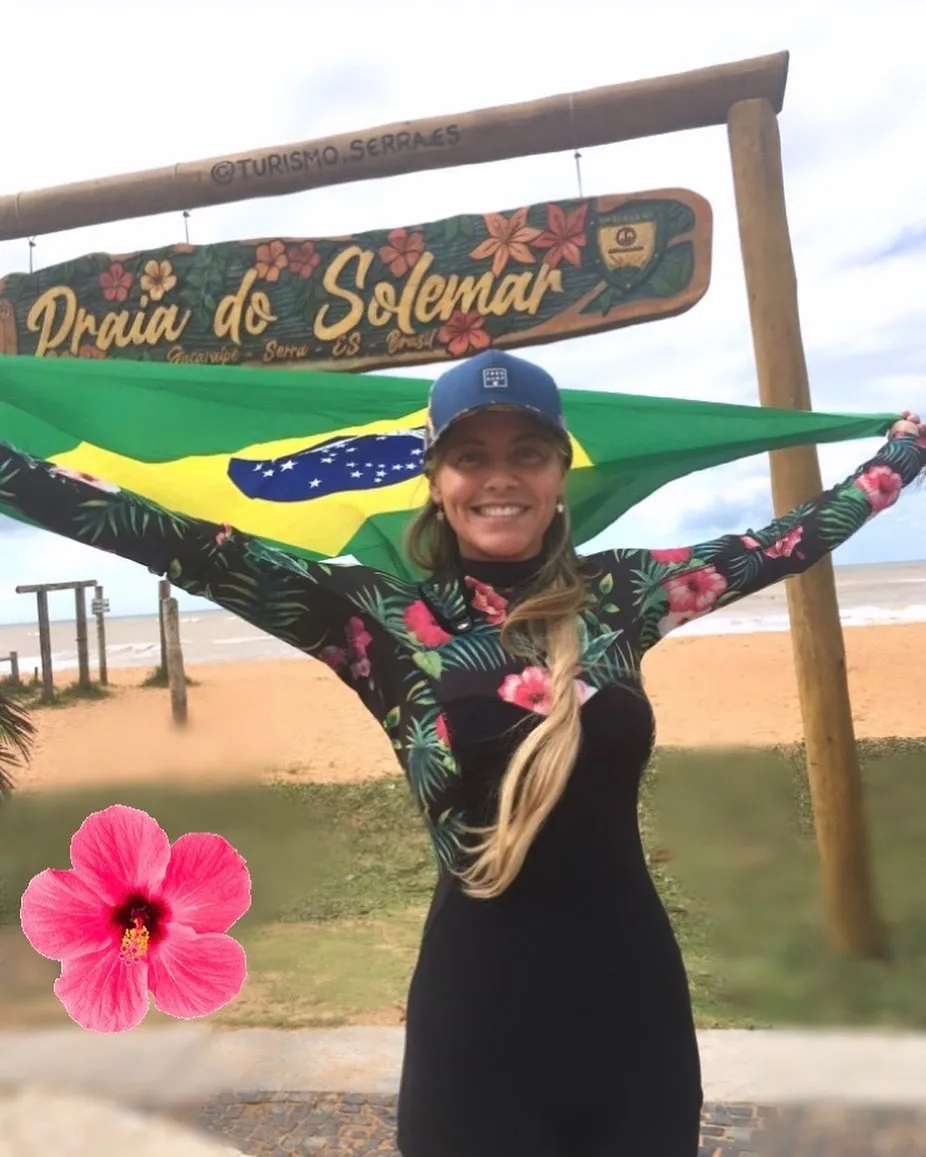 Imagem ilustrativa da imagem Atleta capixaba tricampeã estadual de bodyboarding volta a competir após 10 anos