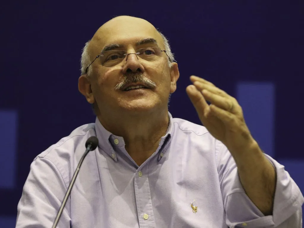 O ex-ministro da Educação, Milton Ribeiro,  foi preso pela Polícia Federal