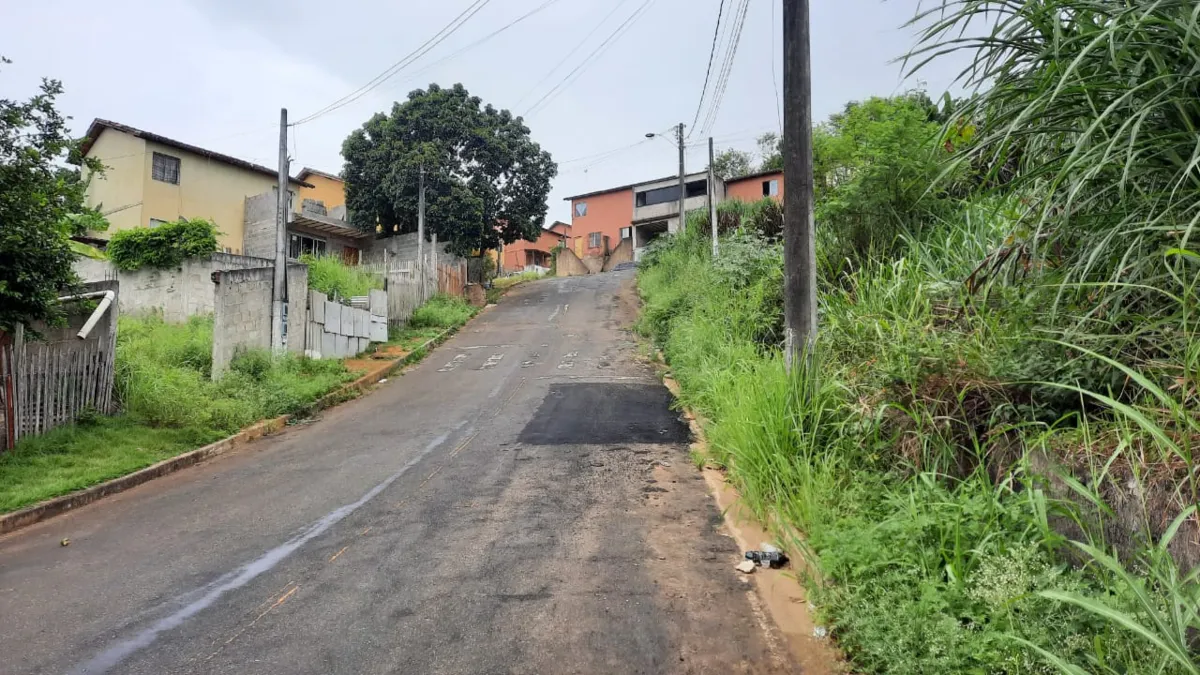 Imagem ilustrativa da imagem Adolescente é baleado e jovem quebra o pé ao fugir dos tiros em Cariacica