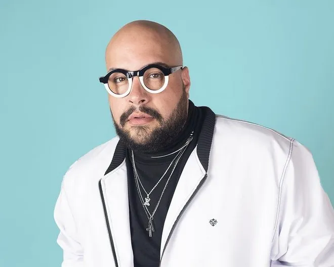 Imagem ilustrativa da imagem Tiago Abravanel é o líder da semana no BBB 22 e Scooby está imune