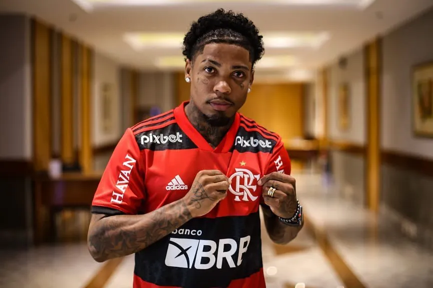 Imagem ilustrativa da imagem Flamengo oficializa a contratação do atacante Marinho