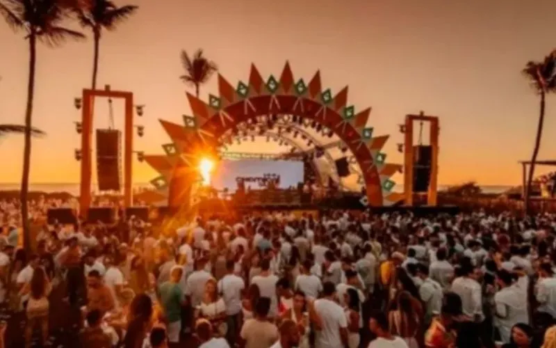 Imagem ilustrativa da imagem Casa de shows firma acordo para ter show de Gusttavo Lima até mais tarde