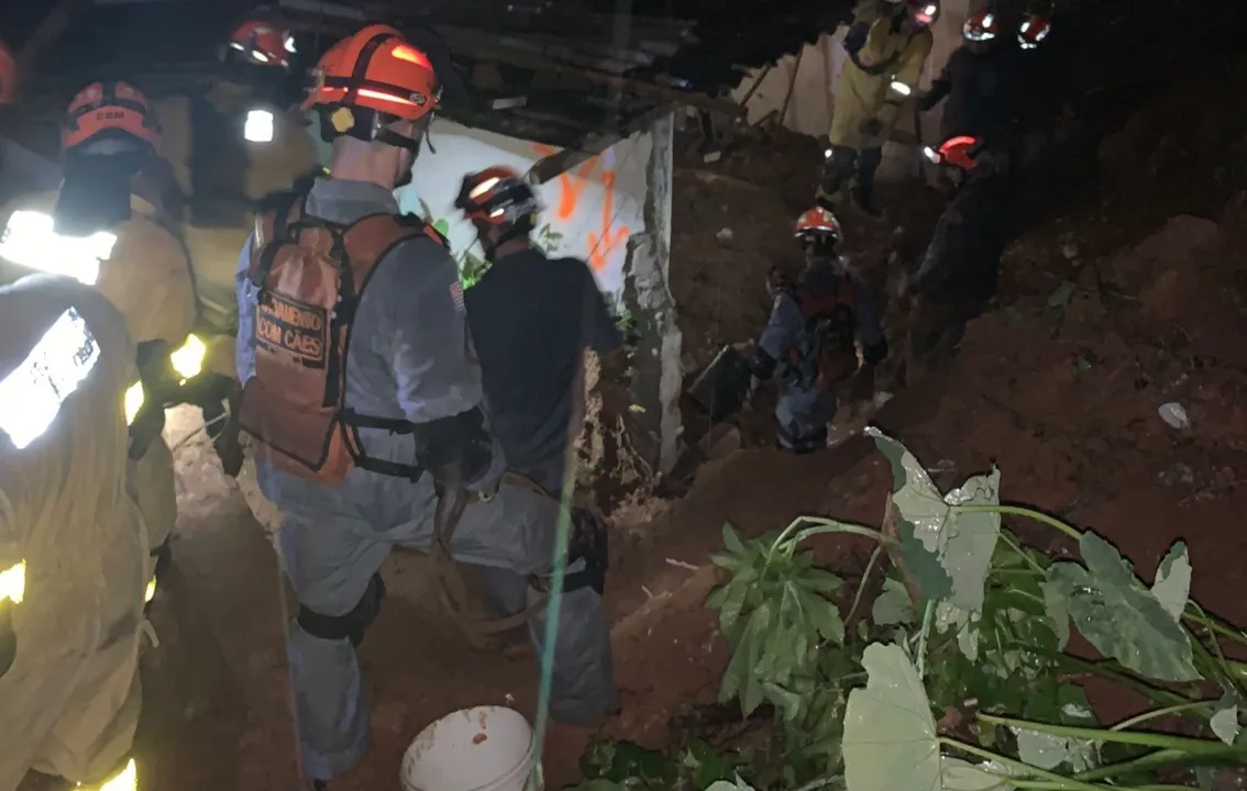 Imagem ilustrativa da imagem Chuvas deixam 21 mortos e 660 famílias desabrigadas em São Paulo