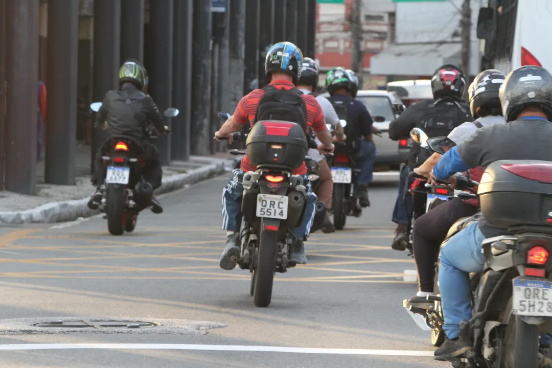 Imagem ilustrativa da imagem Cidade do Estado proíbe contratação de motos com escapamentos alterados