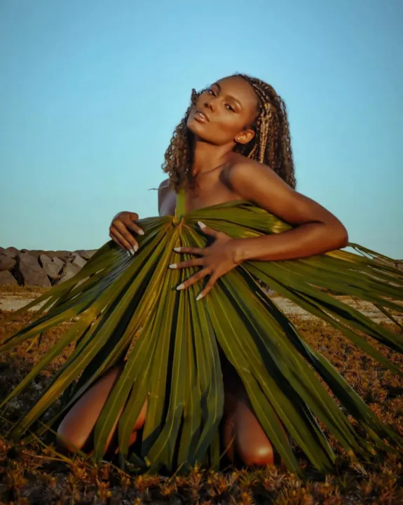 Imagem ilustrativa da imagem De Rainha do Abacaxi a modelo internacional