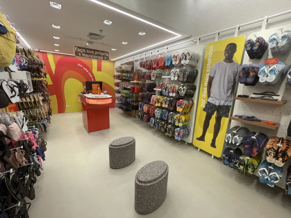 Imagem ilustrativa da imagem Havaianas lança primeira loja compacta no mundo