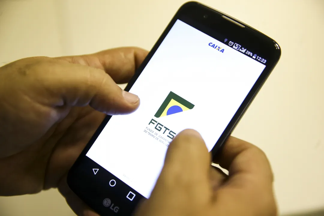 Imagem ilustrativa da imagem Novo saque do FGTS deve beneficiar 40 milhões de trabalhadores. Veja a proposta