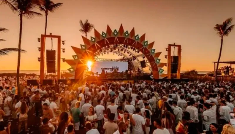 Imagem ilustrativa da imagem Casa de shows é interditada e adia evento deste domingo