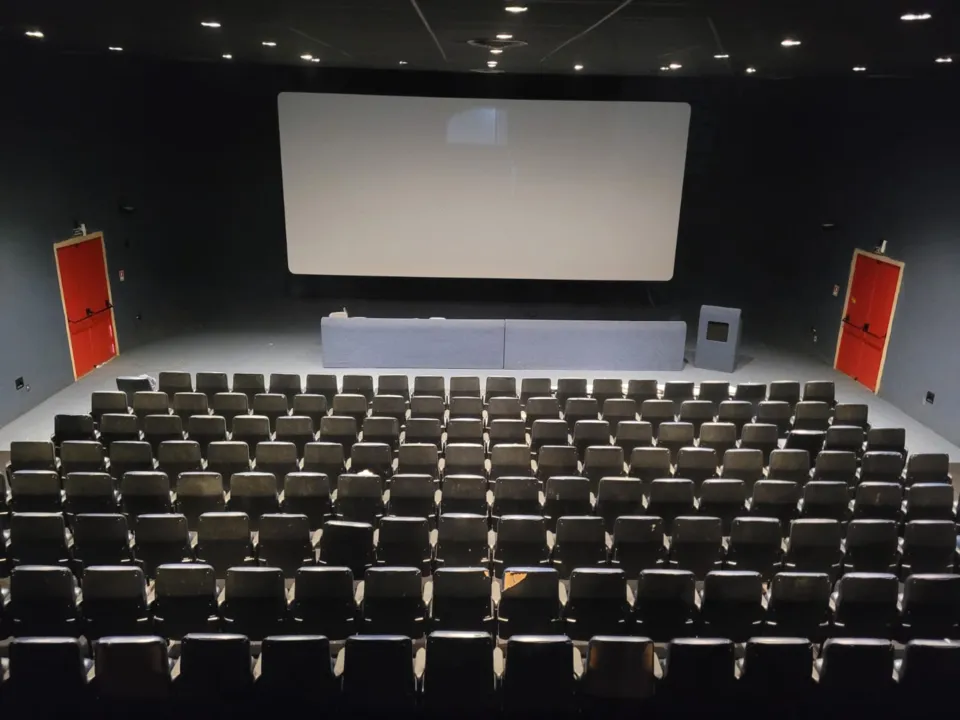 Imagem ilustrativa da imagem Cine Metrópolis reabre com tela de alta qualidade e preço promocional
