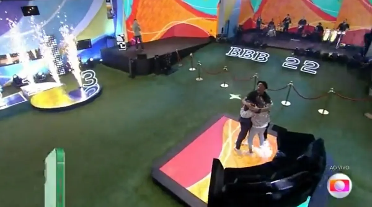Imagem ilustrativa da imagem Disputa entre Arthur, DG e P.A. bate recorde de votos numa final de BBB