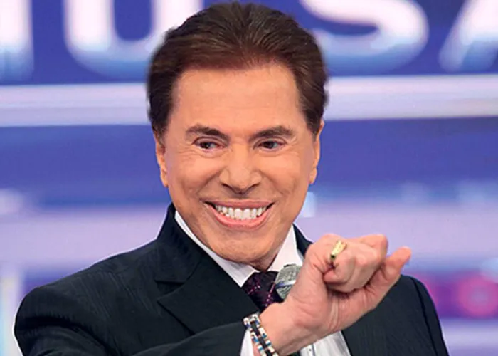 Imagem ilustrativa da imagem Silvio Santos alfineta Tiago Abravanel e elogia imitação feita por humorista