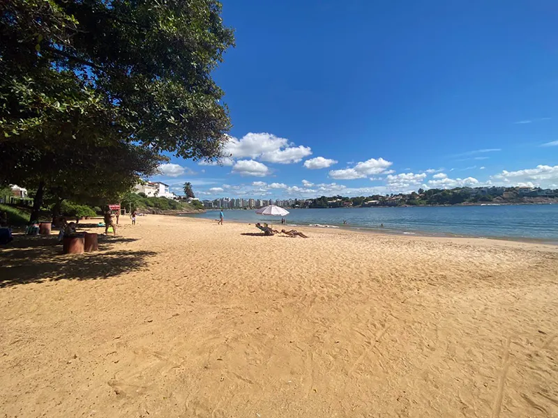 Imagem ilustrativa da imagem Cesan é multada em mais de R$ 41 milhões por vazamento de esgoto na Ilha do Boi