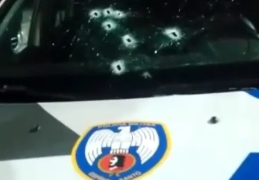 Imagem ilustrativa da imagem Viatura da Polícia Militar é recebida a tiros em bairro de Vitória