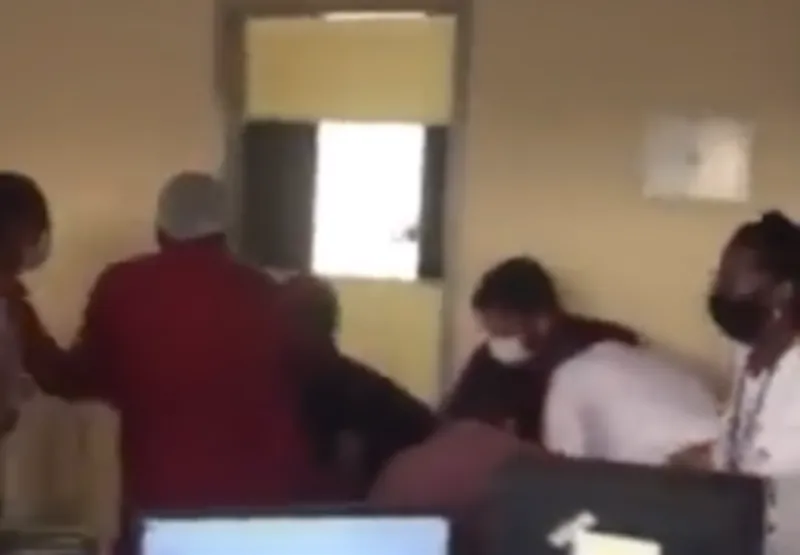 Médica é agredida por casal após pedir exame para dar atestado de Covid
