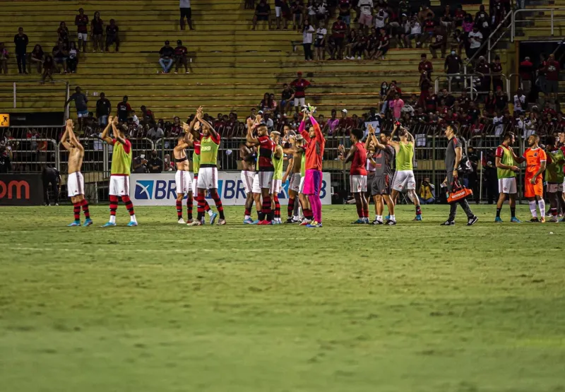 Flamengo goleia o Nova Iguaçu no Carioca
