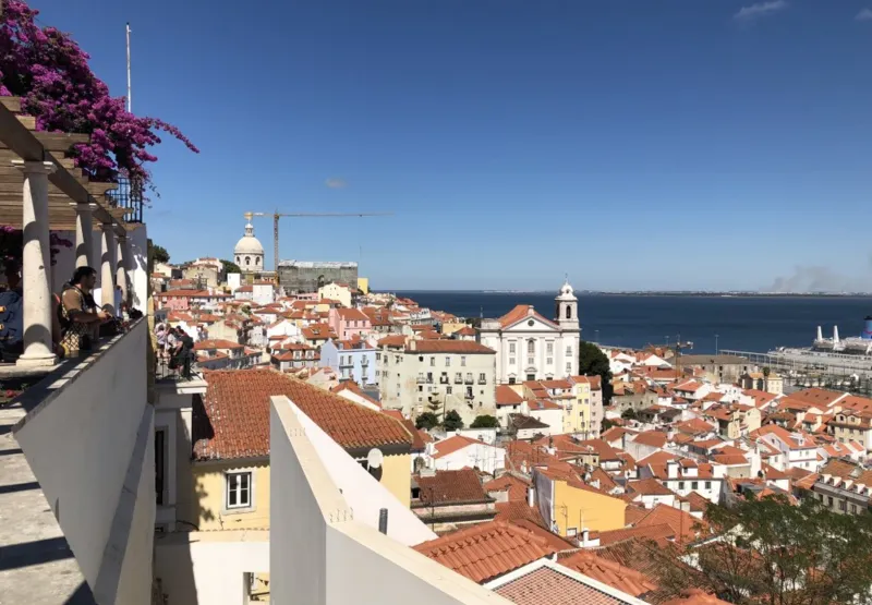 Vista de Lisboa, em Portugal: simplificação da comprovação dos laços de efetiva ligação à comunidade portuguesa
