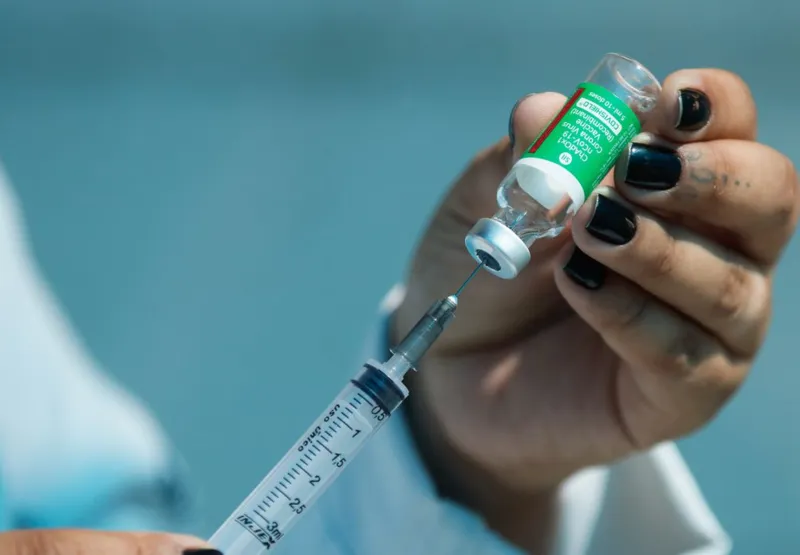 Vacina: Prefeitura quer imunizar com quarta dose todos os profissionais de saúde