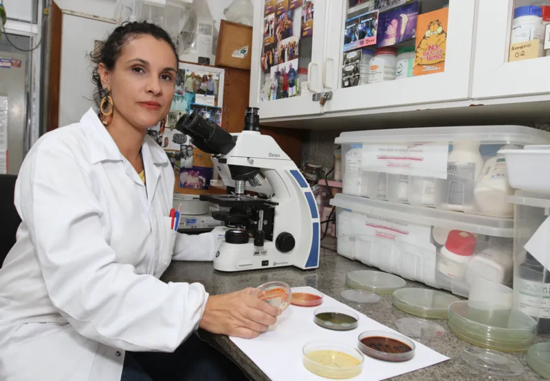 Clarisse Arpini, mestre em Microbiologia, diz que palavra-chave para definir início de uma pandemia é “desequilíbrio”