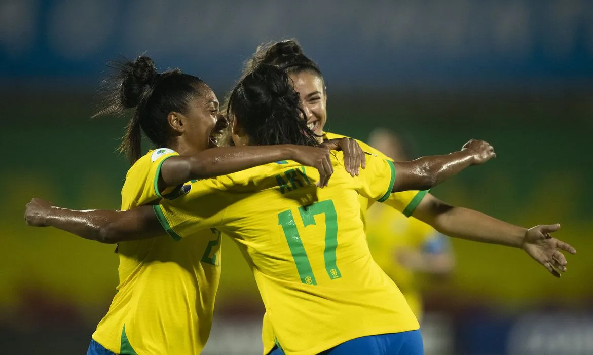 Imagem ilustrativa da imagem Brasil vai à final da Copa América Feminina e garante vaga olímpica