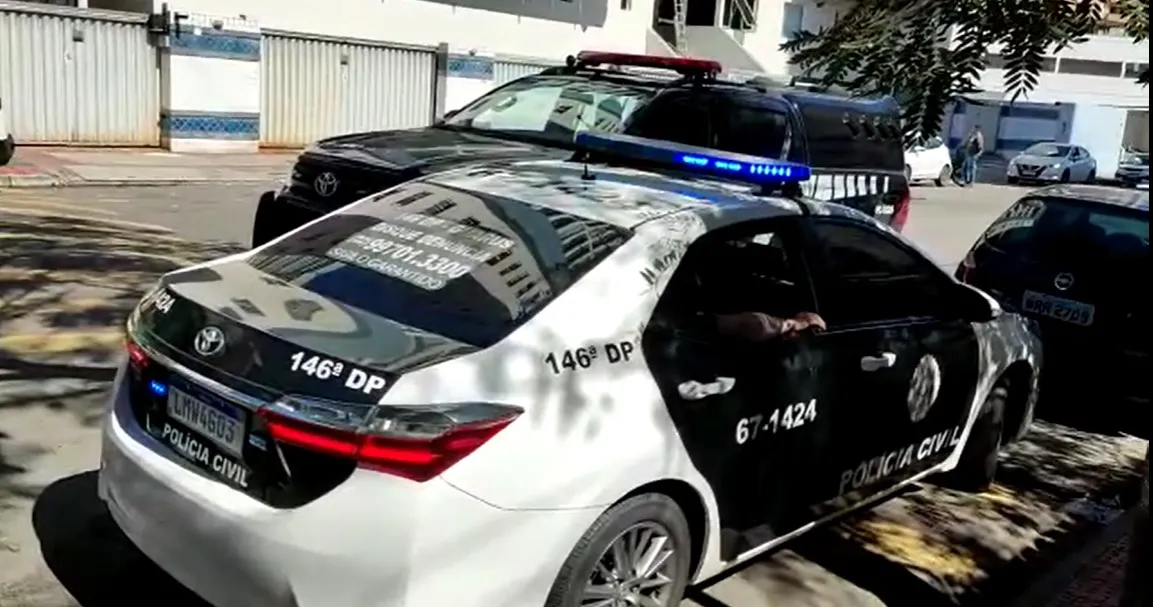 Viaturas das Polícias Civis do Rio de Janeiro e Espírito Santo