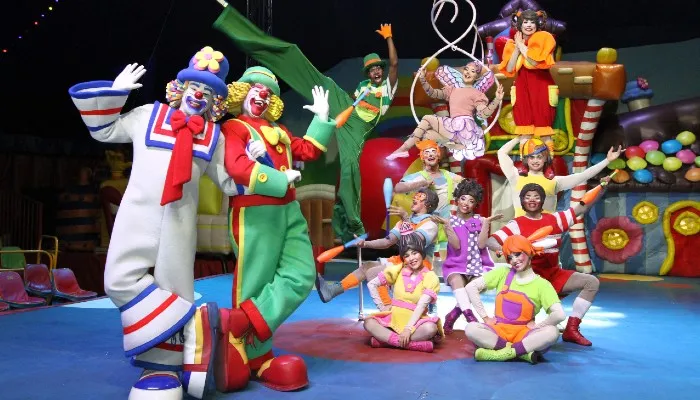 Imagem ilustrativa da imagem Despedida das férias com circo e brincadeiras