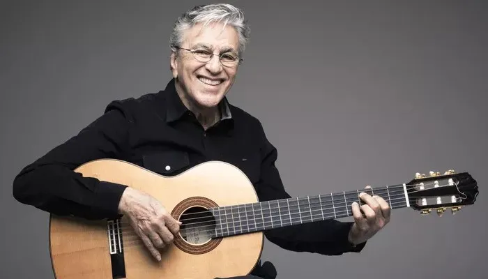Imagem ilustrativa da imagem Caetano Veloso completa 80 anos neste domingo