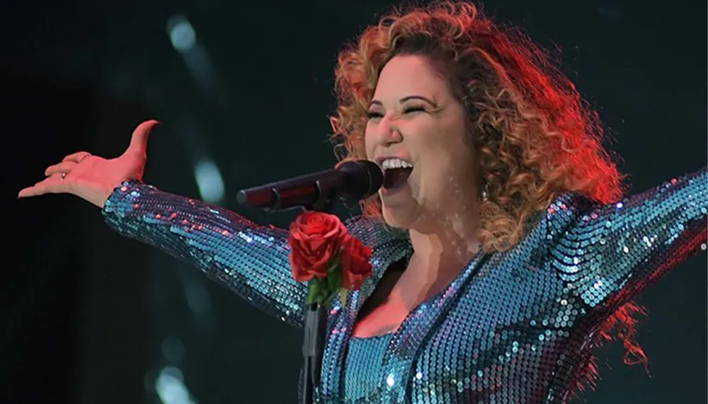 Imagem ilustrativa da imagem Maria Rita estreia como compositora e diz que samba vai além do copo de cerveja