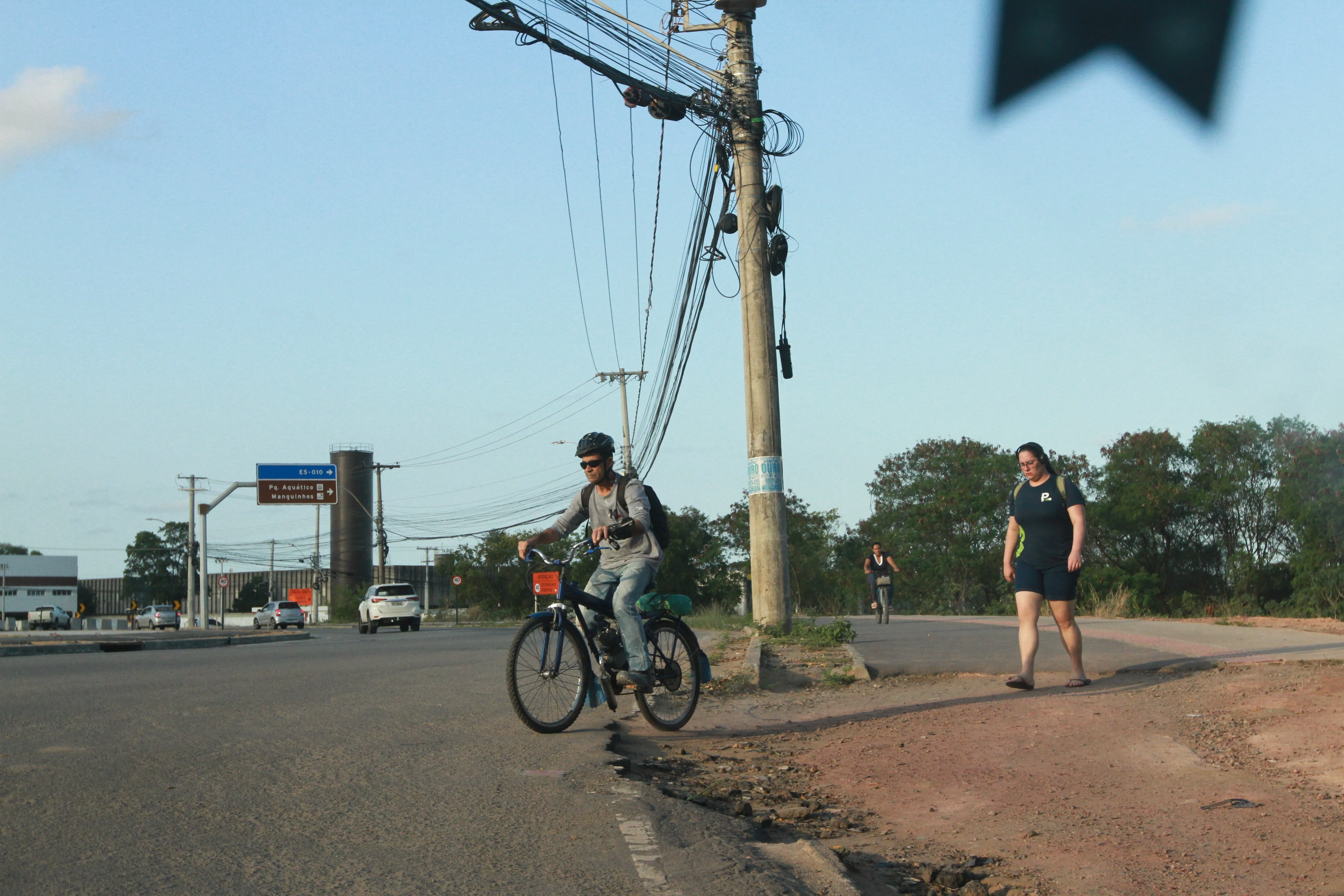 Imagem ilustrativa da imagem Obstáculos revoltam ciclistas na Serra