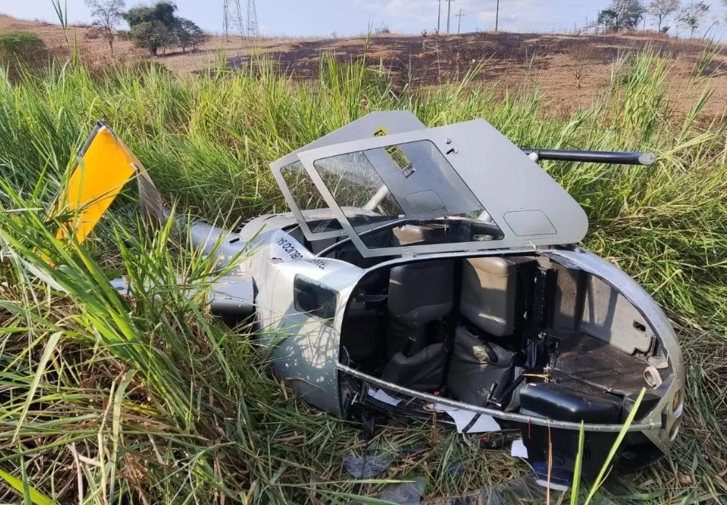 Imagem ilustrativa da imagem Helicóptero com deputado federal e vice-prefeito cai após atingir rede elétrica