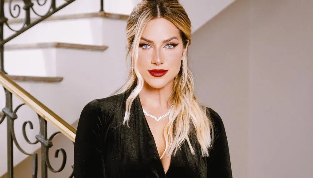 Imagem ilustrativa da imagem Giovanna Ewbank afirma ser demissexual: 'Sonho era sair transando'