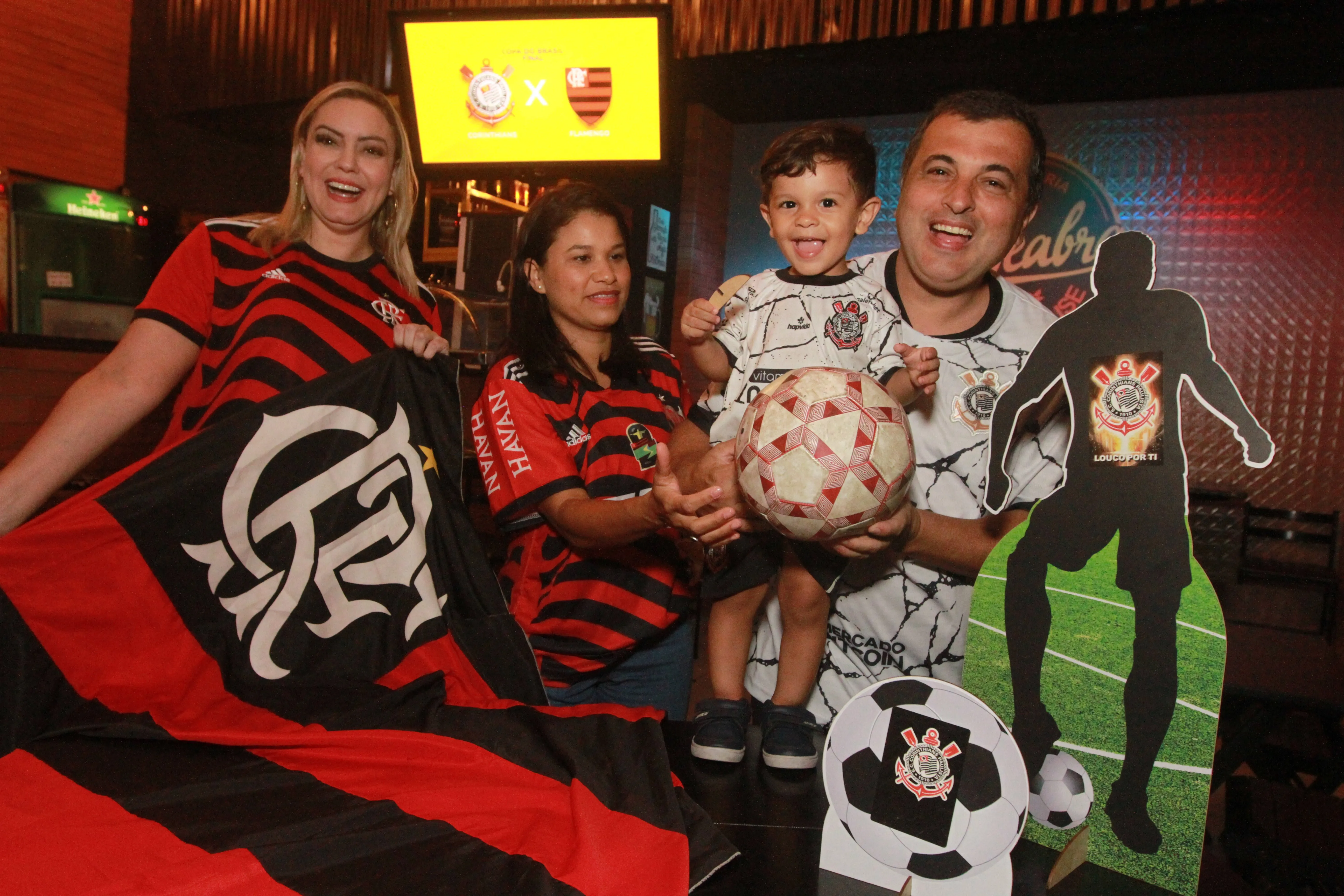 Imagem ilustrativa da imagem Copa do Brasil: bares com promoções e festas para Flamengo x Corinthians
