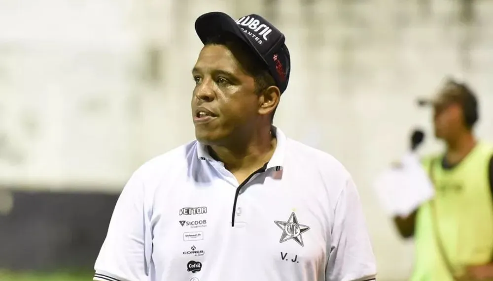 Imagem ilustrativa da imagem Estrela anuncia retorno do técnico Vladimir de Jesus para o Capixabão 2023