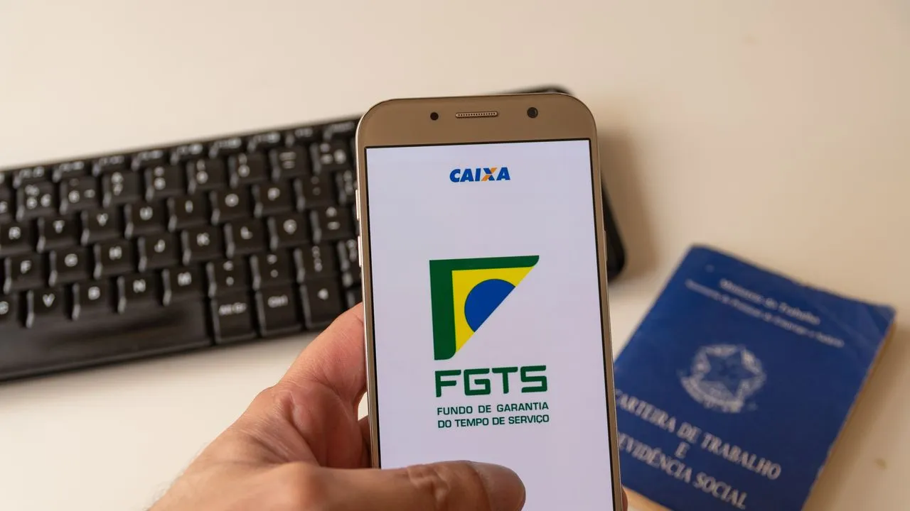 Imagem ilustrativa da imagem Caixa paga saque-aniversário do FGTS a trabalhador nascido em novembro
