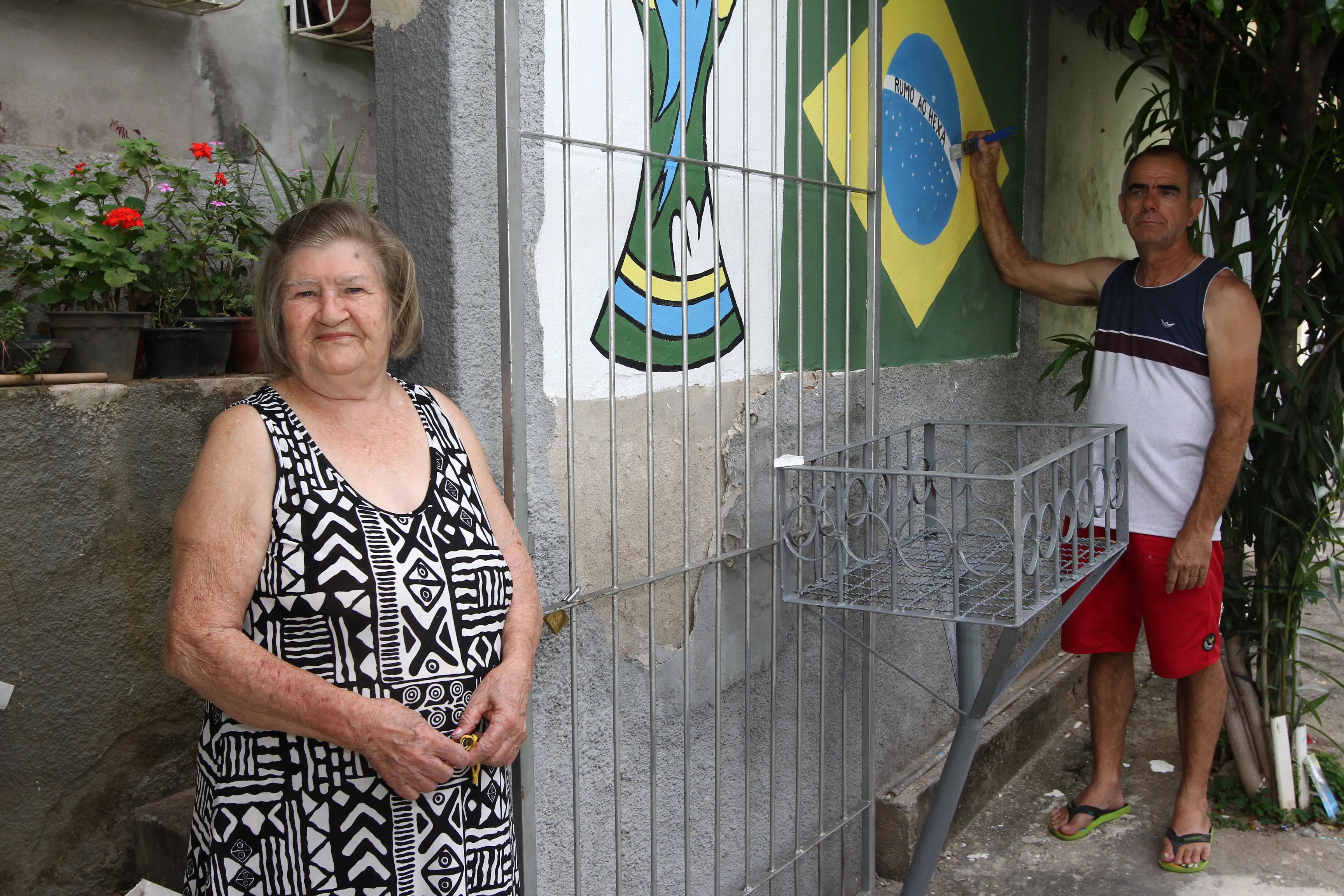 Imagem ilustrativa da imagem Ruas da Grande Vitória já estão no clima da Copa do Mundo