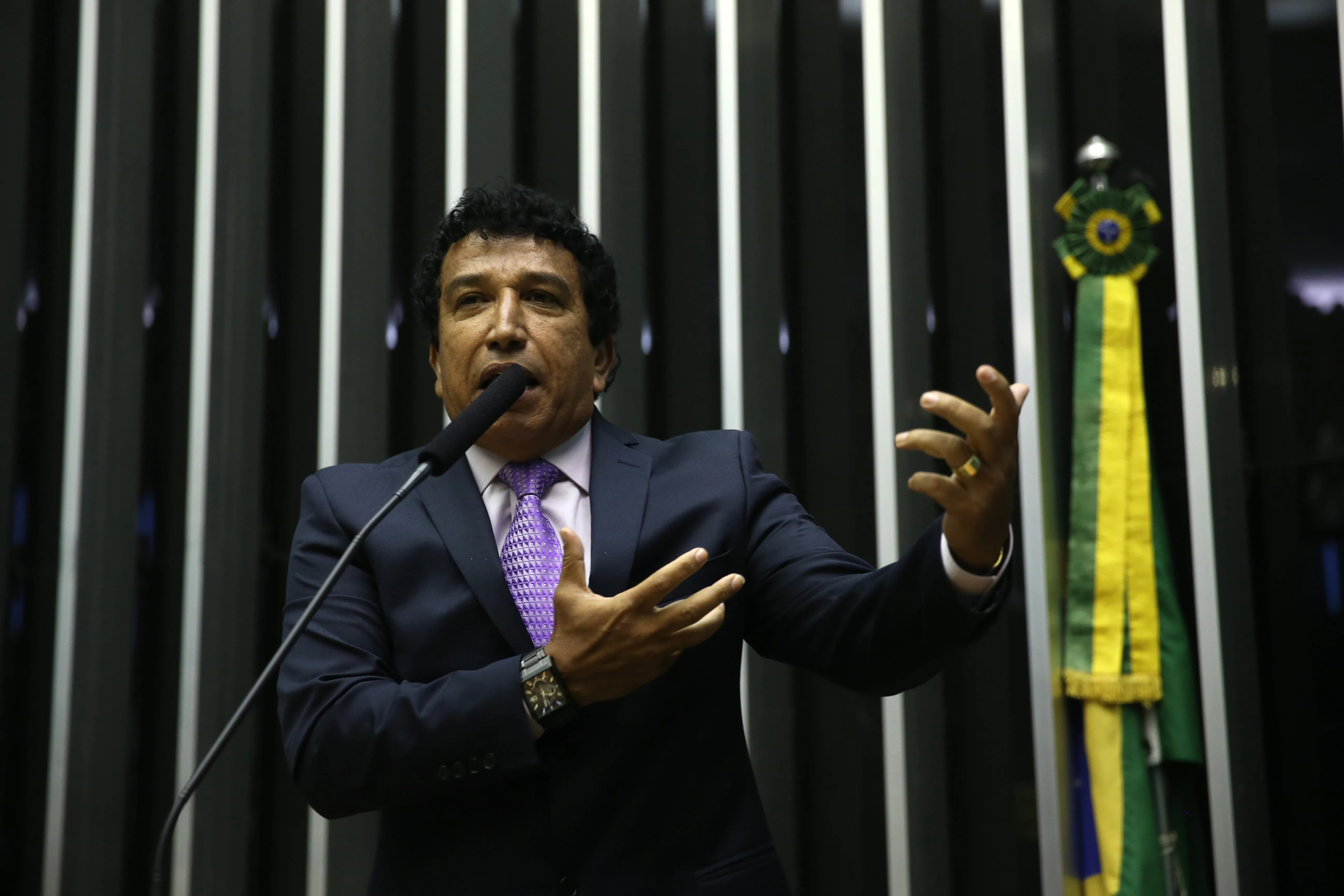 Imagem ilustrativa da imagem PL pede para TSE descartar votos de 59% das urnas