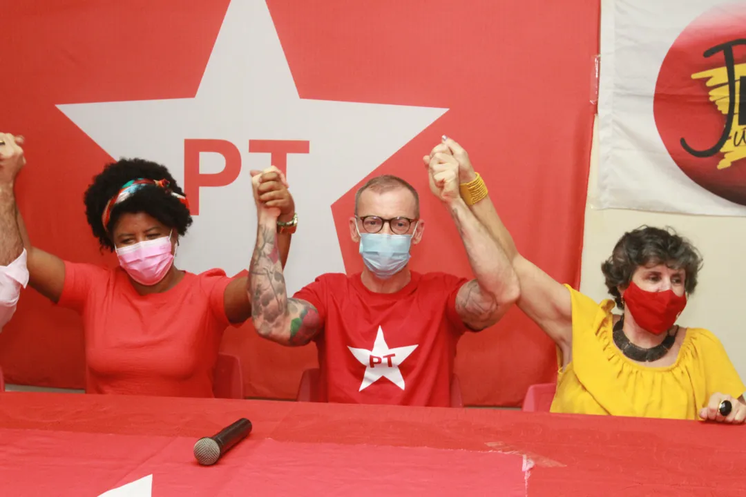 Imagem ilustrativa da imagem PT retira pré-candidatura de Fabiano Contarato ao Governo do ES