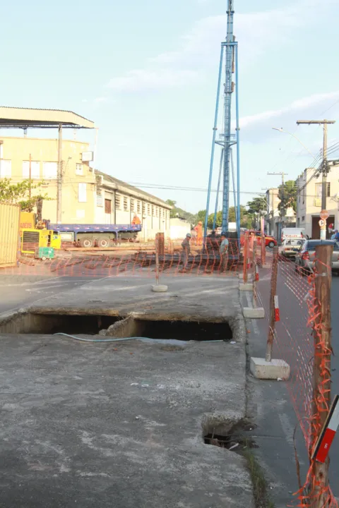 Imagem ilustrativa da imagem Obras em avenida vão até 2024 em avenida de Cariacica