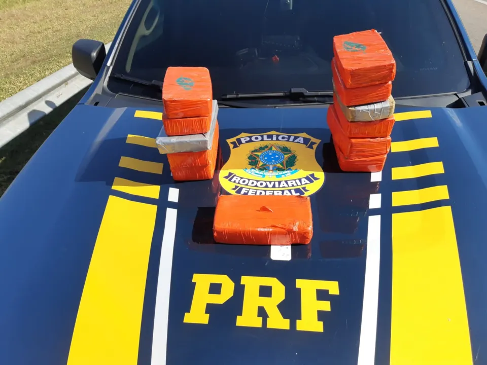 Imagem ilustrativa da imagem Policial Militar do ES é preso em flagrante com drogas no carro em São Paulo
