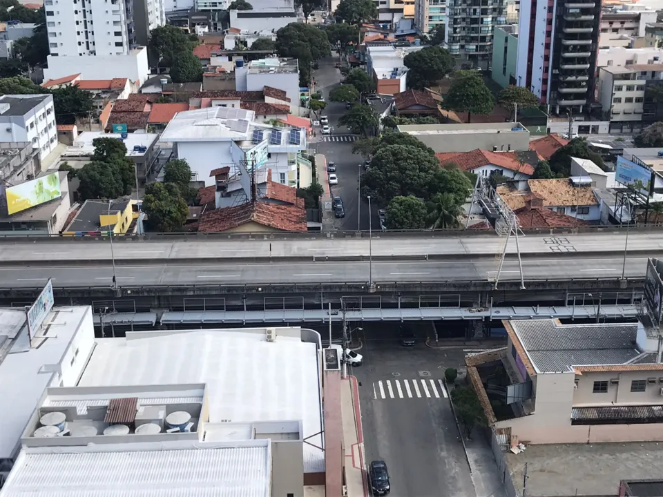 Imagem ilustrativa da imagem Trânsito segue interditado nos dois sentidos da Terceira Ponte